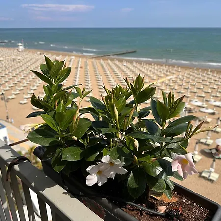 Hotel Garda 2*