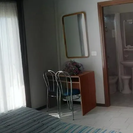 Garda Otel 2*